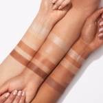 e.l.f. Contour Palette, 4 Shades, Customizable, Easy to Apply, Sculpts, Shades, Brightens, Light/Medium, Infused with Vitamin E, All-Day Wear, 0.56 Oz - Image 3