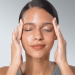 Julep Vitamin E Hydrating Cleansing Oil and Makeup Remover - Face Wash for Normal to Dry Sensitive Skin - 3.38 Fl Oz - Rosehip and Olive Oil Face Cleanser - Image 5