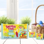 SWEDISH FISH Mini with Assorted Eggs Soft & Chewy Easter Candy, 18 Snack Packs - Image 15
