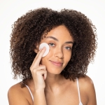 Neutrogena Gentle Oil-Free Eye Makeup Remover & Cleanser for Sensitive Eyes, Non-Greasy Makeup Remover, Waterproof Mascara Remover, Dermatologist & Ophthalmologist Tested, 8 fl. oz - Image 8